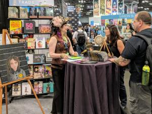 Colleen Rowan Kosinski at the NYC Comic Con 2018 #aPromiseStitchedInTime Schiffer Publishing